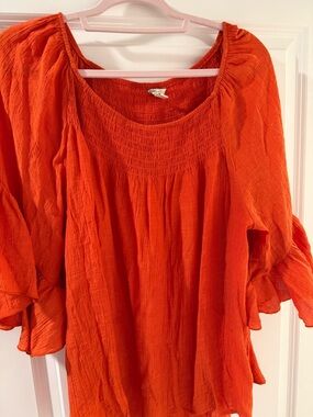 Cato’s size 18/20 Women's Orange Peasant Blouse - Lightweight Scoop Neck Top